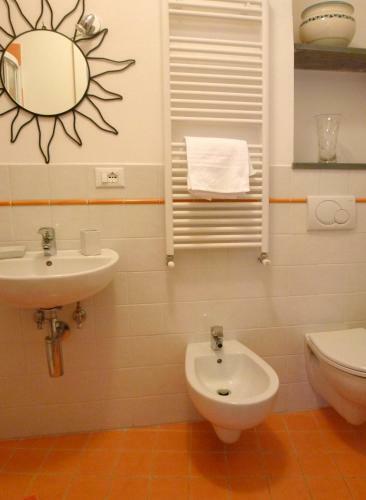 Hostal Solemagia In Via Roma