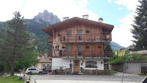 Apartamento Ciasa Ciampedie