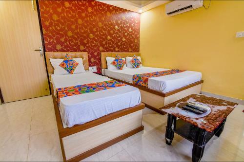 Fabhotel Paradise - Fully Vaccinated Staff
