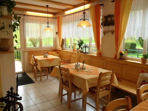Hostal Pension Hendling