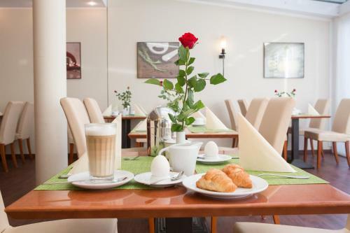 Hotel Plaza Suites R�sselsheim