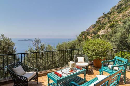 Amore Rentals - Villa Era