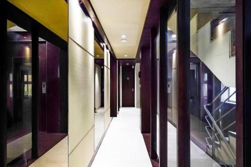 Fabhotel Eros 211