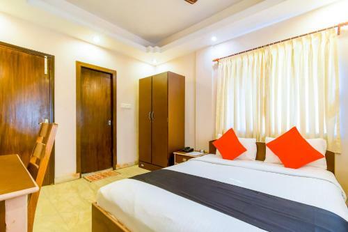 Hostal B S Guest House