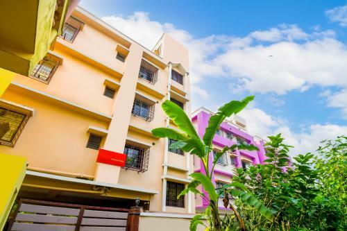 Hostal B S Guest House
