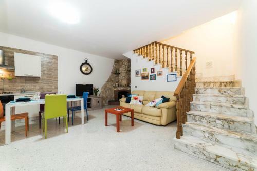 The Sud Est House