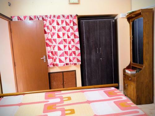 Apartamento "khamma Ghani Kutumbh"