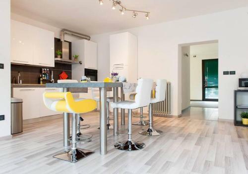 Hostal Guest House 296