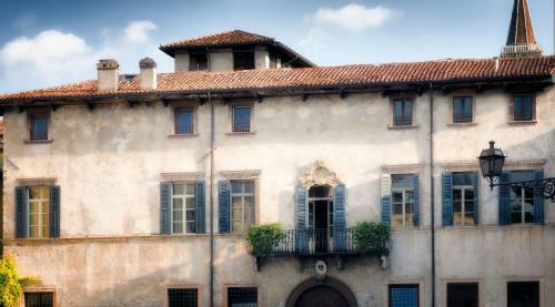 Palazzo Cer� Bed And Breakfast