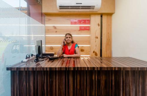 Hotel Oyo 28751 Aadya International