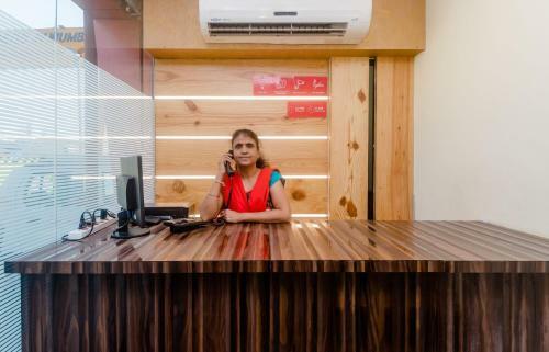Hotel Oyo 28751 Aadya International