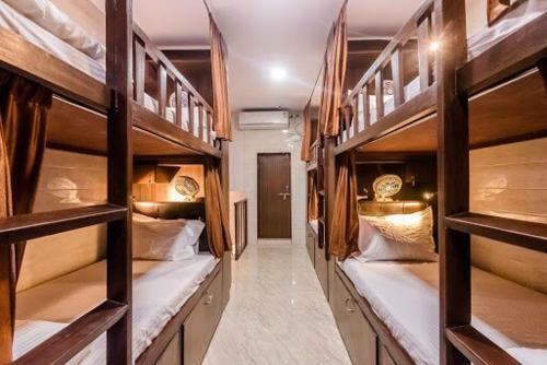 Bed & Breakfast Awesome Dormitory Mel Only