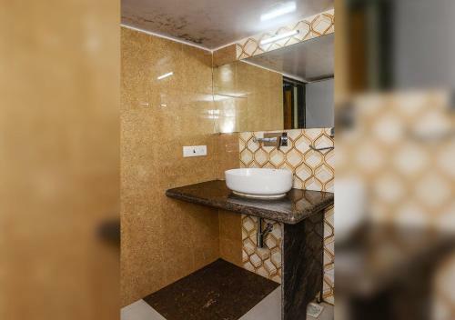 Hotel Subhash- Andheri