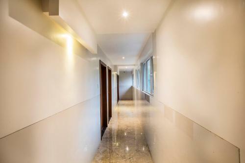 Hotel Fabexpress Spring Inn Kandivali