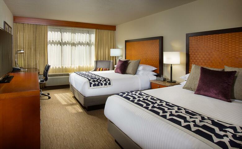 Hotel Paramount