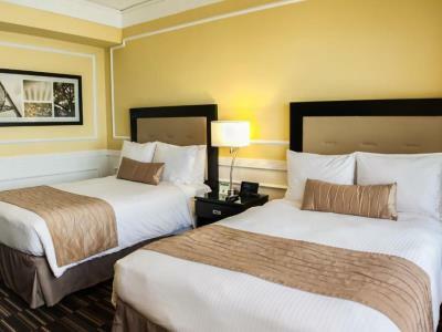 The Pickwick Hotel