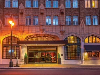 The Pickwick Hotel