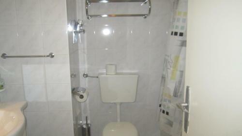 Hostal Hotel Pension Adria