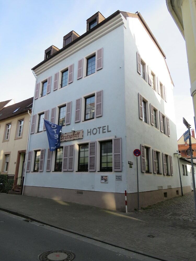Hostal Hotel Trutzpfaff
