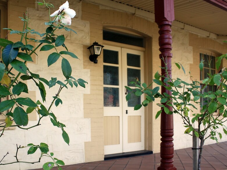 Bed & Breakfast Greenock's Old Telegraph Station