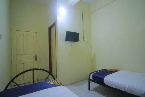 Hotel Spot On 2305 Andys Nur Penginapan
