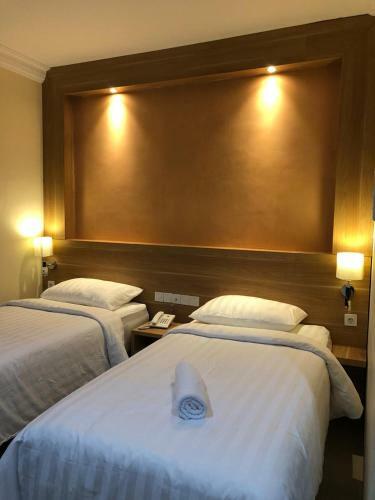 Lcr Hotel