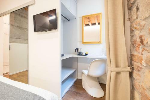 Hostal Teatro Romano Easy Suites