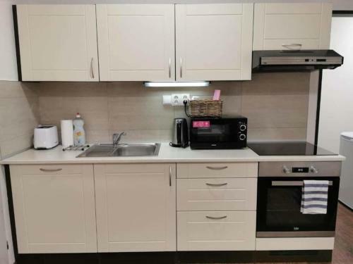 Apartamento Lovely Flat, Newly Refurbished