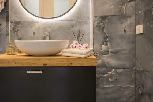 Vipverona Luxury Apartment - Royal Solution