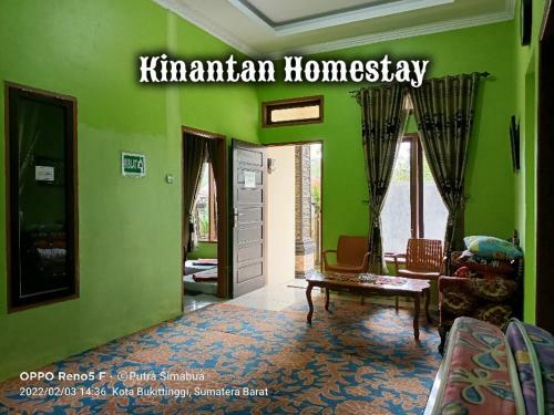 Hostal Kinantan Rumah Batu 3 Br