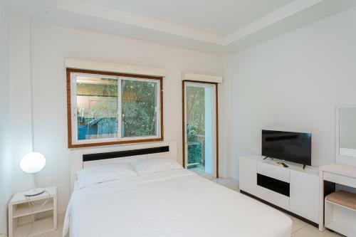 Kata Beverly Hills Villa