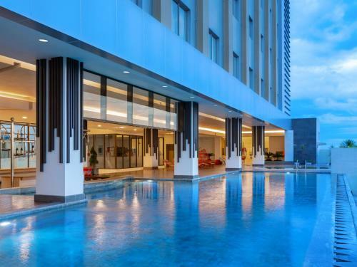 Hotel Aston Inn Gresik