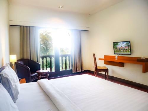 Ratu Hotel & Resort