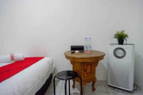 Hotel Reddoorz Near Gor Jatidiri Semarang
