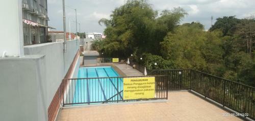 Management Apartment Suhat