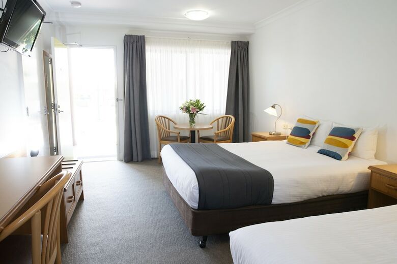 Rockpool Motor Inn