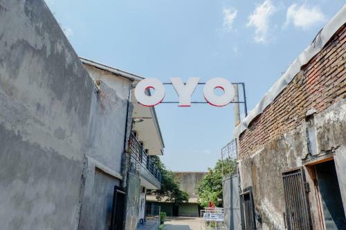 Hotel Vaccinated Staff - Oyo 1176 J3 Residence Syariah