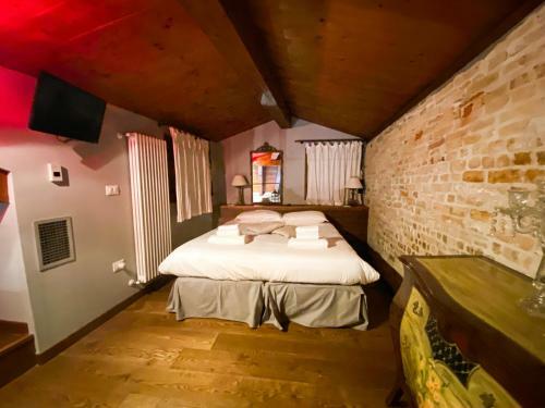Rosso Charm B&B