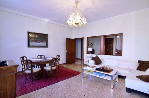 Apartamento Corte Stupenda