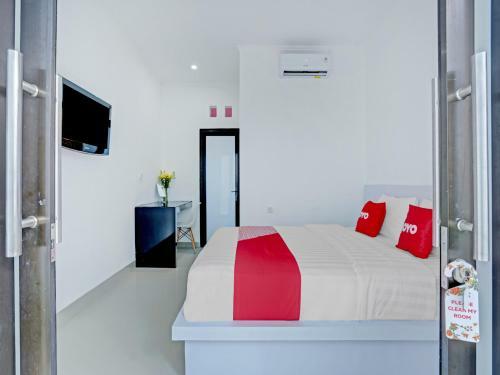 Hotel Oyo 90525 White Guesthouse
