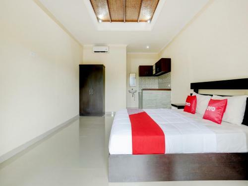 Hotel Oyo 90711 Blembong Homestay