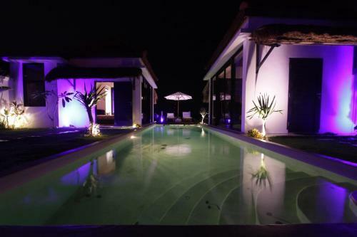 Rock N' Roll Villa