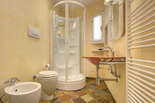 Apartamento Rococo Central, Stylish, 2 Lovely Beds, 4pax