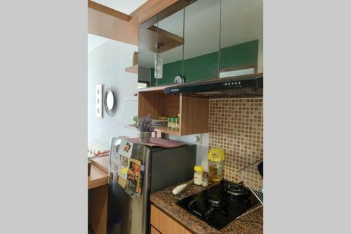 Cozy 2br Apartment At Cinere Bellevue