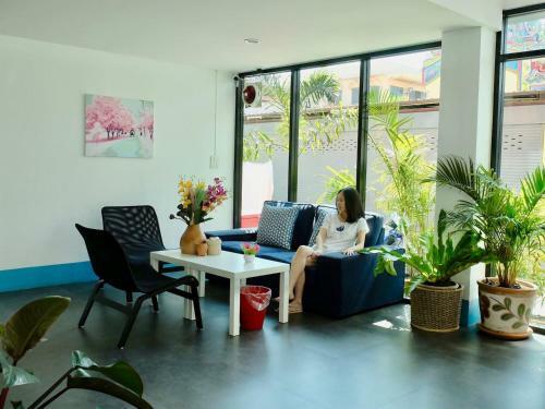 Private Room In Townhouse For Rent