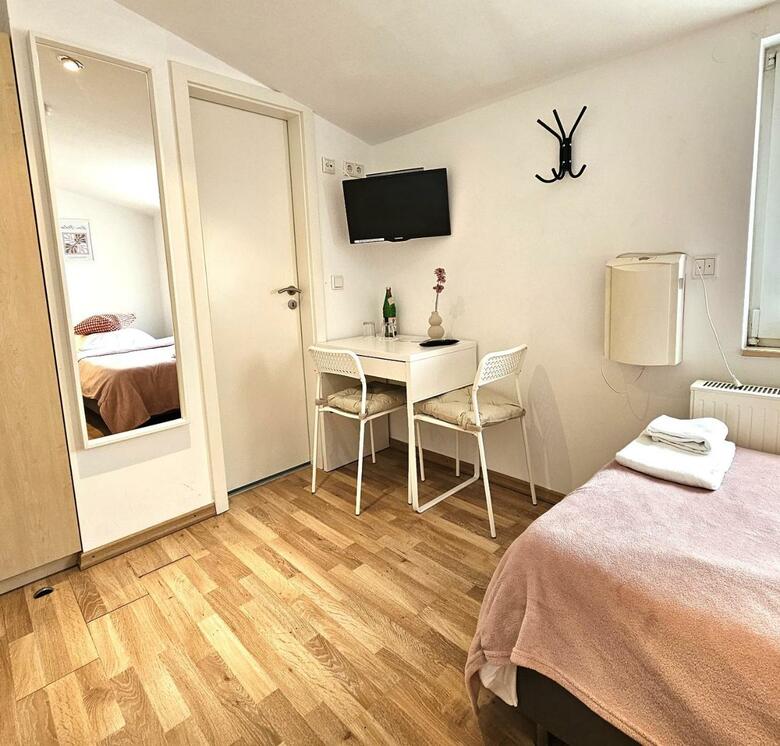 Hotel Messeschlaf