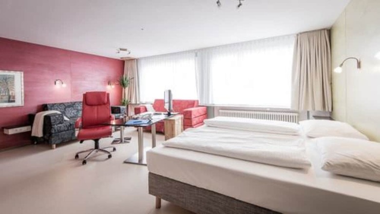 Abalon Hotel Ideal