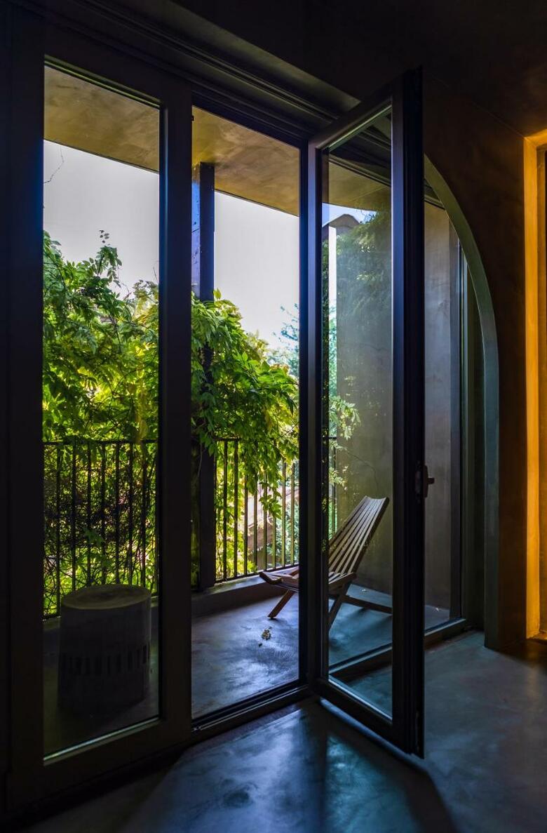 Life Gallery Hotel