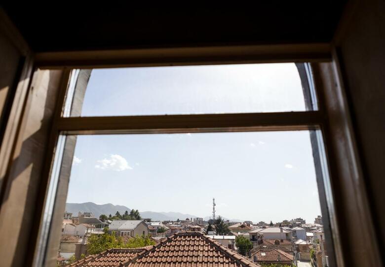 Life Gallery Hotel