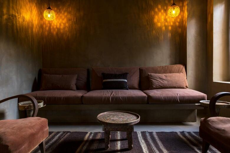 Life Gallery Hotel
